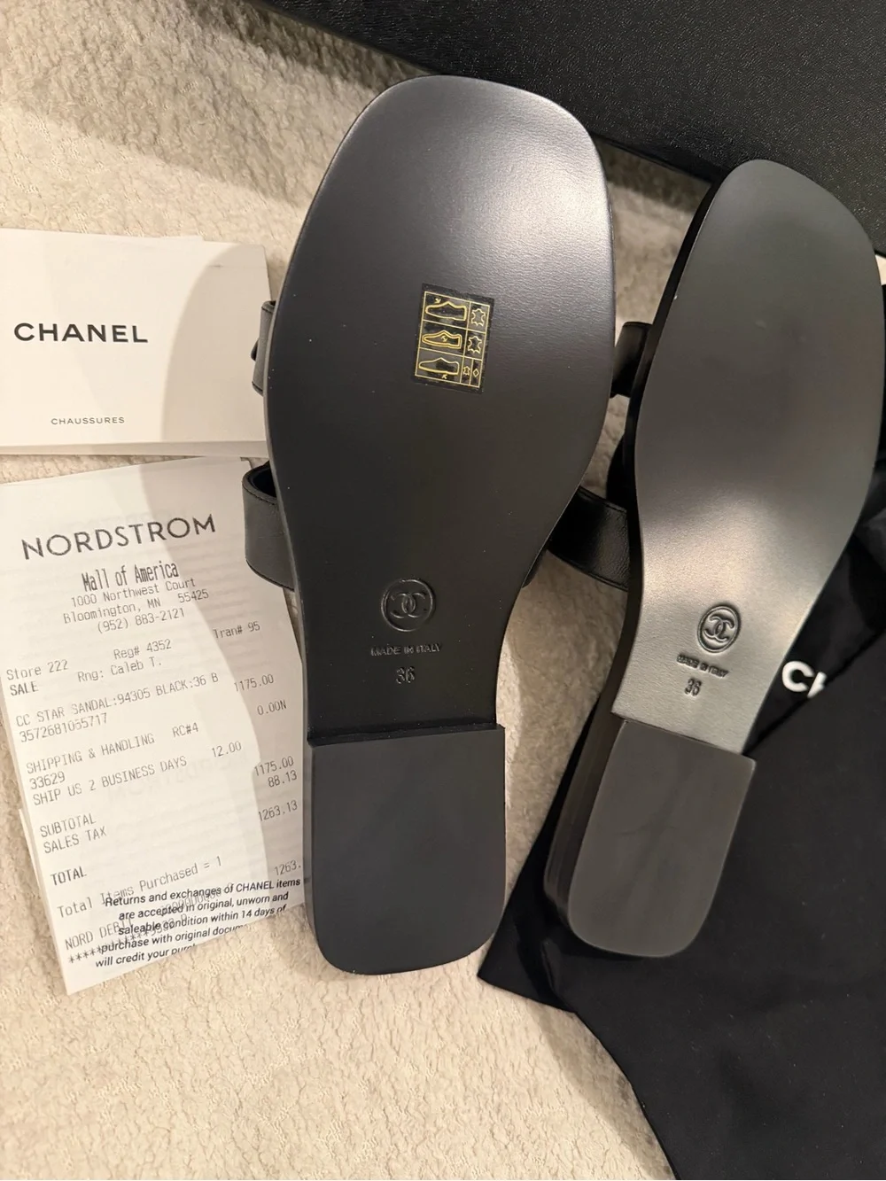 CHANEL Black Leather Interlocking CC Slide Sandals/mules